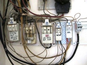 Sửa chữa điện tại nhà quận 9